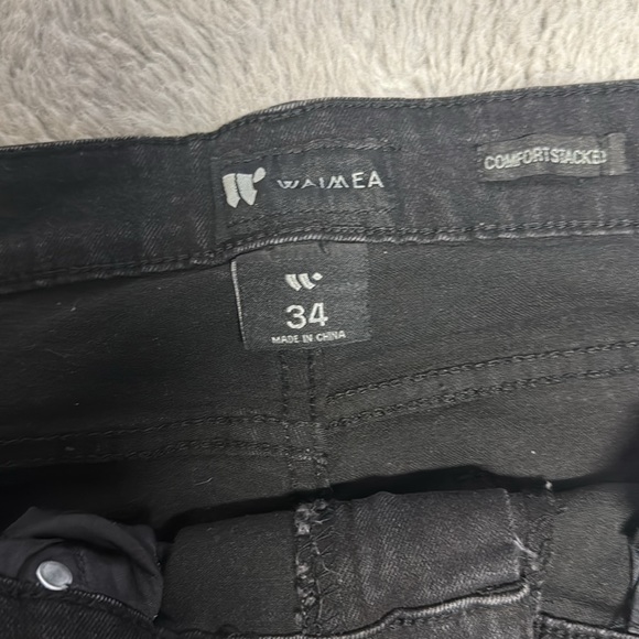 Use walmea pants only wear once - Picture 3 of 4